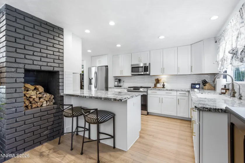 975 Joshua, Reno, Nevada 89509, 3 Bedrooms Bedrooms, ,2 BathroomsBathrooms,Residential,Residential,Joshua,0,260009836