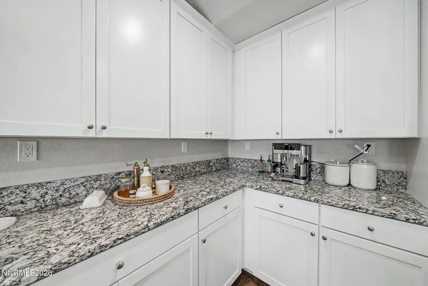 2035 Lanstar, Sparks, Nevada 89441, 5 Bedrooms Bedrooms, ,3 BathroomsBathrooms,Residential,Residential,Lanstar,0,260009839