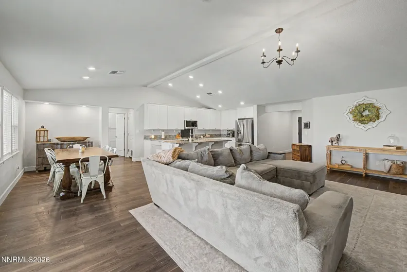 2035 Lanstar, Sparks, Nevada 89441, 5 Bedrooms Bedrooms, ,3 BathroomsBathrooms,Residential,Residential,Lanstar,0,260009839