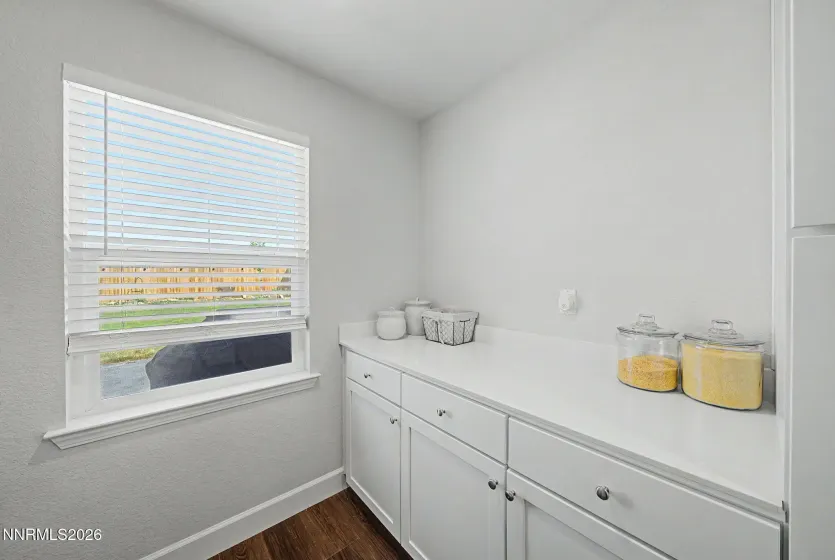 2035 Lanstar, Sparks, Nevada 89441, 5 Bedrooms Bedrooms, ,3 BathroomsBathrooms,Residential,Residential,Lanstar,0,260009839