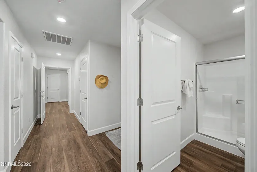 2035 Lanstar, Sparks, Nevada 89441, 5 Bedrooms Bedrooms, ,3 BathroomsBathrooms,Residential,Residential,Lanstar,0,260009839