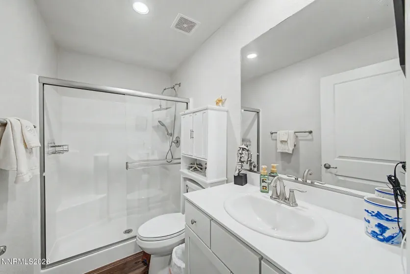 2035 Lanstar, Sparks, Nevada 89441, 5 Bedrooms Bedrooms, ,3 BathroomsBathrooms,Residential,Residential,Lanstar,0,260009839