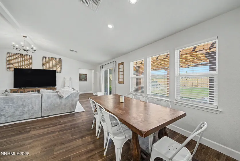 2035 Lanstar, Sparks, Nevada 89441, 5 Bedrooms Bedrooms, ,3 BathroomsBathrooms,Residential,Residential,Lanstar,0,260009839