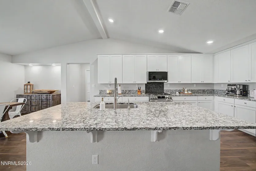 2035 Lanstar, Sparks, Nevada 89441, 5 Bedrooms Bedrooms, ,3 BathroomsBathrooms,Residential,Residential,Lanstar,0,260009839