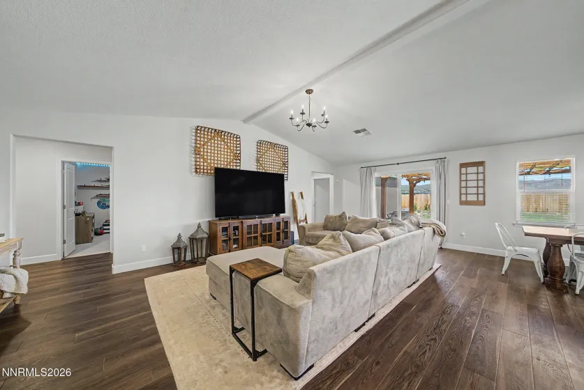 2035 Lanstar, Sparks, Nevada 89441, 5 Bedrooms Bedrooms, ,3 BathroomsBathrooms,Residential,Residential,Lanstar,0,260009839