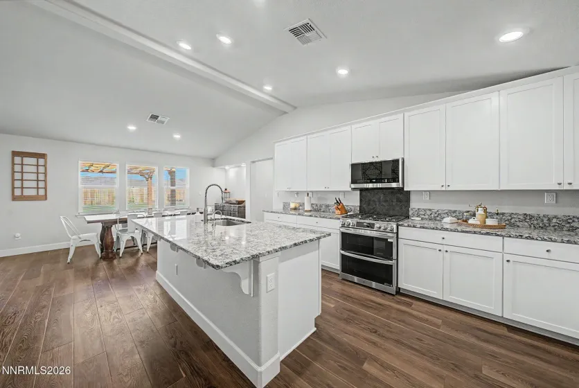 2035 Lanstar, Sparks, Nevada 89441, 5 Bedrooms Bedrooms, ,3 BathroomsBathrooms,Residential,Residential,Lanstar,0,260009839