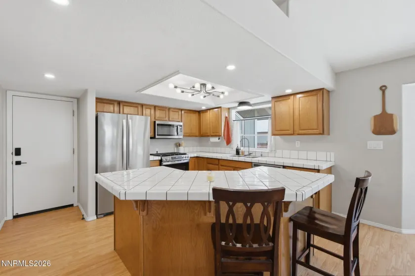 969 Red Falcon Way, Sparks, Nevada 89441, 3 Bedrooms Bedrooms, ,4 BathroomsBathrooms,Residential,Residential,Red Falcon Way,0,260009840