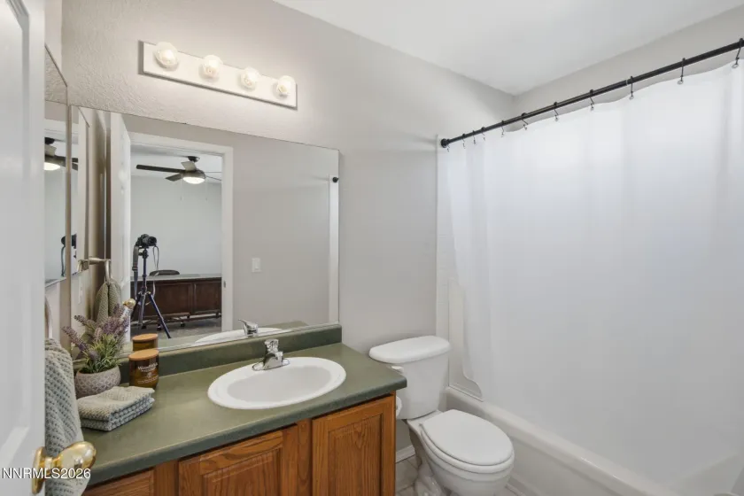 969 Red Falcon Way, Sparks, Nevada 89441, 3 Bedrooms Bedrooms, ,4 BathroomsBathrooms,Residential,Residential,Red Falcon Way,0,260009840