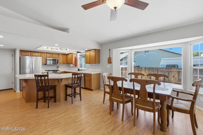 969 Red Falcon Way, Sparks, Nevada 89441, 3 Bedrooms Bedrooms, ,4 BathroomsBathrooms,Residential,Residential,Red Falcon Way,0,260009840