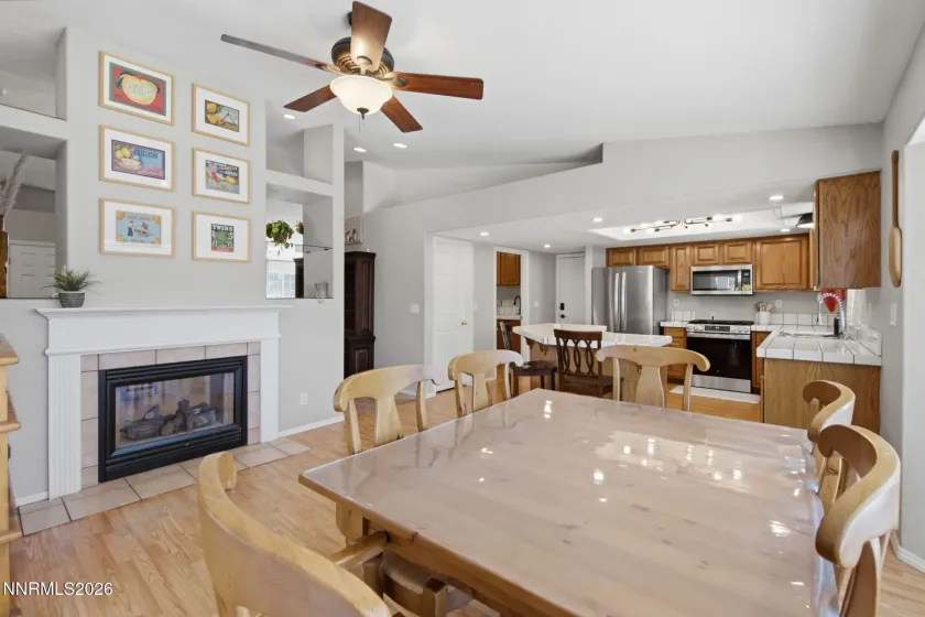 969 Red Falcon Way, Sparks, Nevada 89441, 3 Bedrooms Bedrooms, ,4 BathroomsBathrooms,Residential,Residential,Red Falcon Way,0,260009840