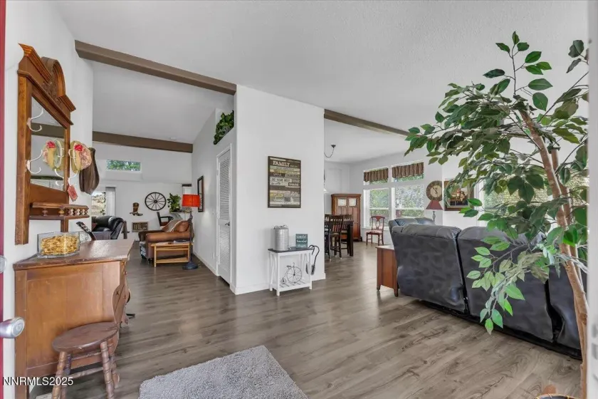 10815 Iroquois, Stagecoach, Nevada 89429, 4 Bedrooms Bedrooms, ,2 BathroomsBathrooms,Residential,Residential,Iroquois,0,260009841