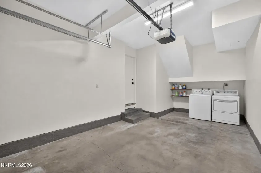 2564 Garfield, Sparks, Nevada 89431, 2 Bedrooms Bedrooms, ,2 BathroomsBathrooms,Residential,Residential,Garfield,0,260009842