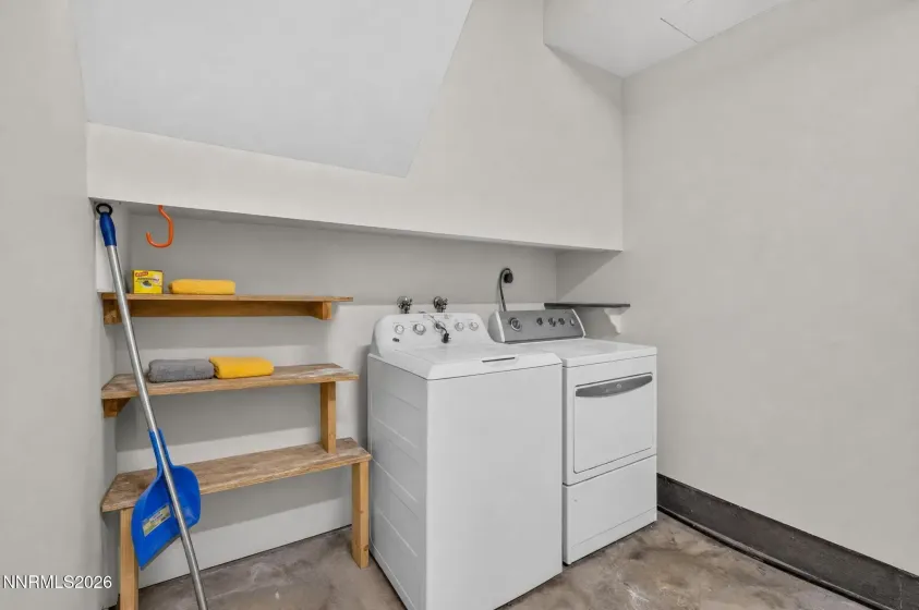 2564 Garfield, Sparks, Nevada 89431, 2 Bedrooms Bedrooms, ,2 BathroomsBathrooms,Residential,Residential,Garfield,0,260009842