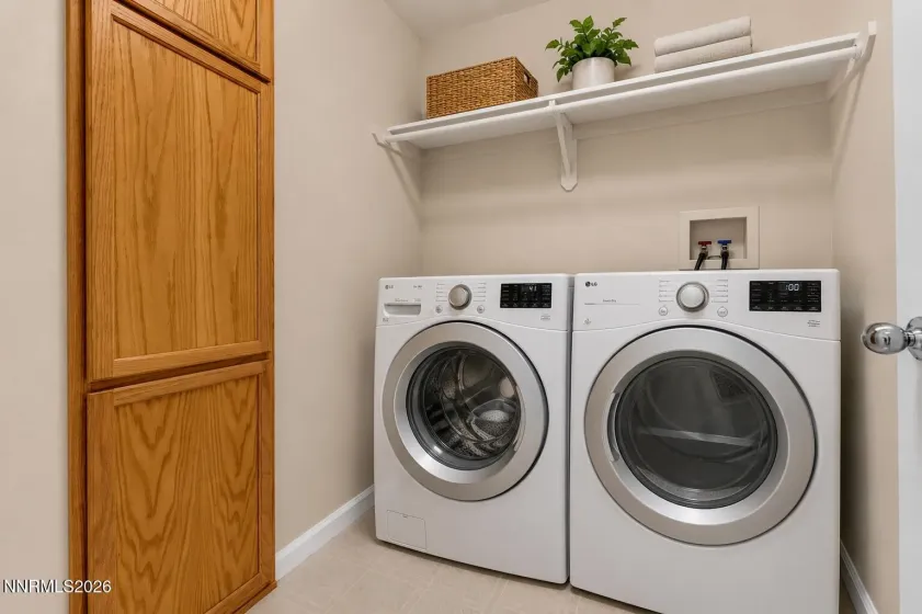 9248 Running Dog, Reno, Nevada 89506, 2 Bedrooms Bedrooms, ,2 BathroomsBathrooms,Residential,Residential,Running Dog,0,260006046