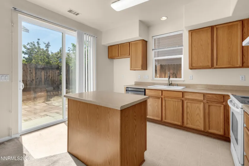 9248 Running Dog, Reno, Nevada 89506, 2 Bedrooms Bedrooms, ,2 BathroomsBathrooms,Residential,Residential,Running Dog,0,260006046