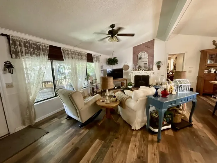 114 Lucky Lane, Reno, Nevada 89502, 3 Bedrooms Bedrooms, 12 Rooms Rooms,2 BathroomsBathrooms,Manufactured,Residential,Lucky,0,260009847