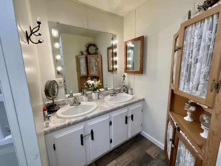 114 Lucky Lane, Reno, Nevada 89502, 3 Bedrooms Bedrooms, 12 Rooms Rooms,2 BathroomsBathrooms,Manufactured,Residential,Lucky,0,260009847