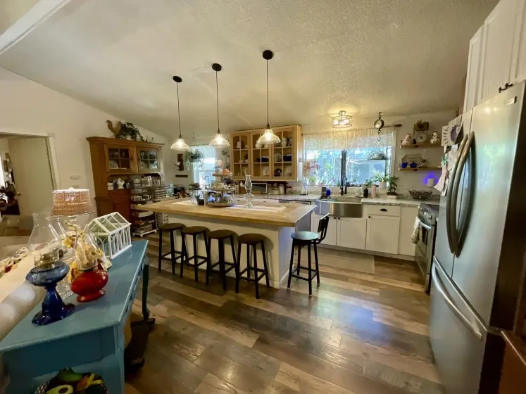 114 Lucky Lane, Reno, Nevada 89502, 3 Bedrooms Bedrooms, 12 Rooms Rooms,2 BathroomsBathrooms,Manufactured,Residential,Lucky,0,260009847