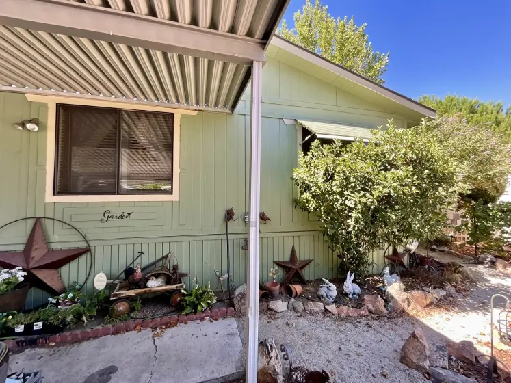 114 Lucky Lane, Reno, Nevada 89502, 3 Bedrooms Bedrooms, 12 Rooms Rooms,2 BathroomsBathrooms,Manufactured,Residential,Lucky,0,260009847