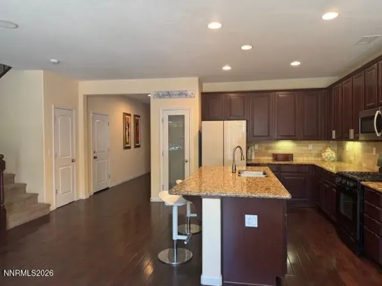 2010 Angel Ridge, Reno, Nevada 89521, 5 Bedrooms Bedrooms, ,3 BathroomsBathrooms,Residential Lease,Manufactured,Angel Ridge,0,260009844