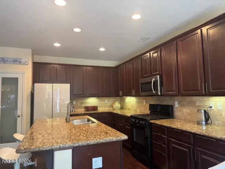 2010 Angel Ridge, Reno, Nevada 89521, 5 Bedrooms Bedrooms, ,3 BathroomsBathrooms,Residential Lease,Manufactured,Angel Ridge,0,260009844