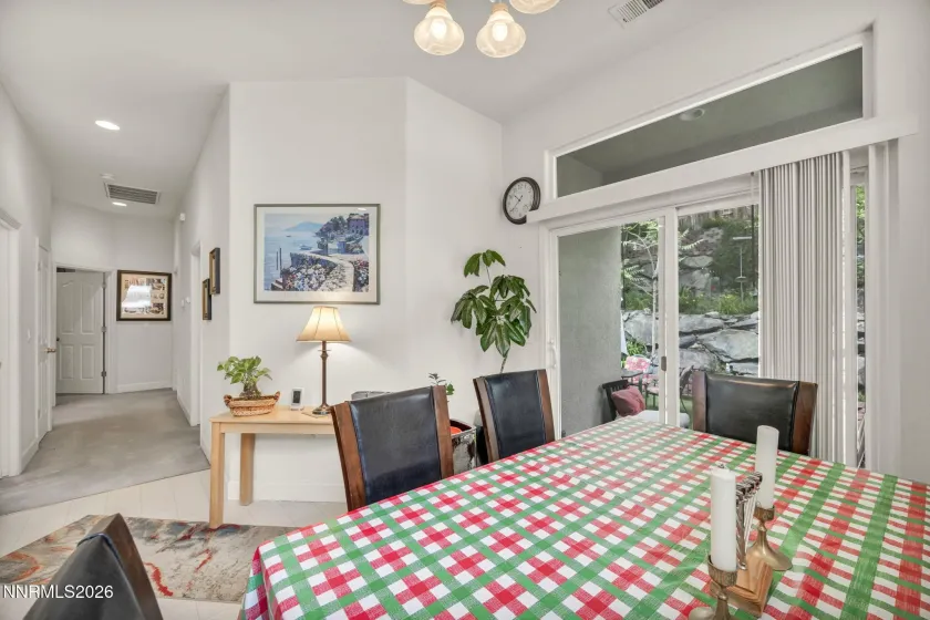 2662 Longridge, Carson City, Nevada 89706, 3 Bedrooms Bedrooms, ,2 BathroomsBathrooms,Residential,Residential,Longridge,0,260009848