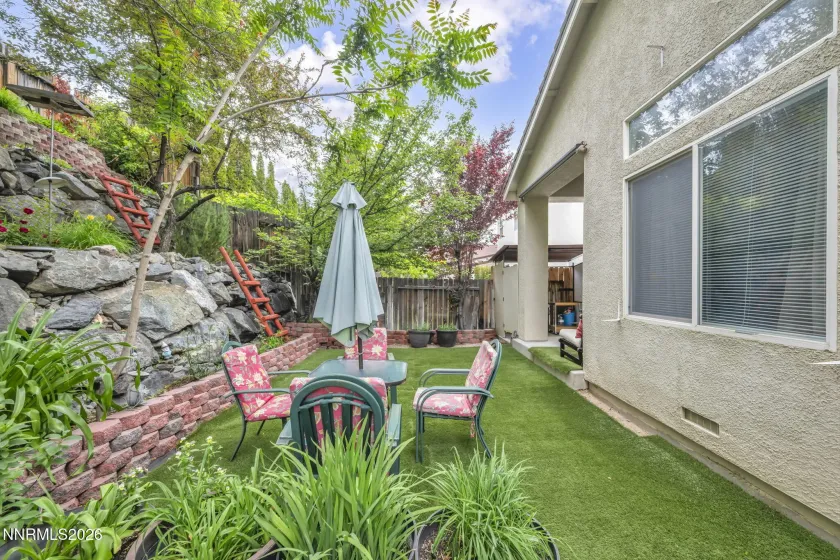 2662 Longridge, Carson City, Nevada 89706, 3 Bedrooms Bedrooms, ,2 BathroomsBathrooms,Residential,Residential,Longridge,0,260009848
