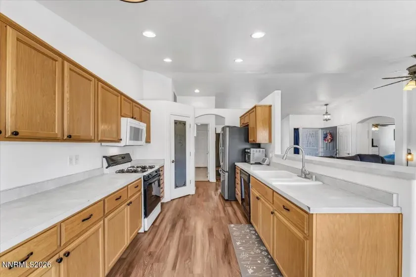 133 Shadow Mountain, Fernley, Nevada 89408, 3 Bedrooms Bedrooms, ,2 BathroomsBathrooms,Residential,Residential,Shadow Mountain,0,260009851