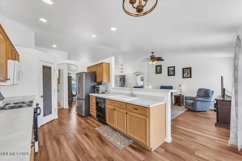 133 Shadow Mountain, Fernley, Nevada 89408, 3 Bedrooms Bedrooms, ,2 BathroomsBathrooms,Residential,Residential,Shadow Mountain,0,260009851