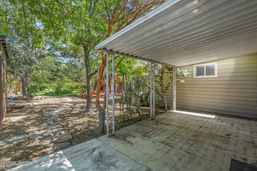 625 Grand Canyon, Reno, Nevada 89502, 3 Bedrooms Bedrooms, ,2 BathroomsBathrooms,Residential,Residential,Grand Canyon,0,260009852