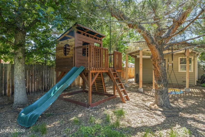 625 Grand Canyon, Reno, Nevada 89502, 3 Bedrooms Bedrooms, ,2 BathroomsBathrooms,Residential,Residential,Grand Canyon,0,260009852