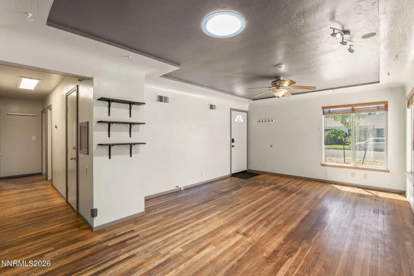 625 Grand Canyon, Reno, Nevada 89502, 3 Bedrooms Bedrooms, ,2 BathroomsBathrooms,Residential,Residential,Grand Canyon,0,260009852