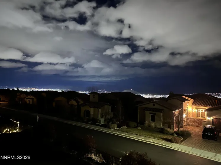 6240 Vista Montagna, Reno, Nevada 89519, 4 Bedrooms Bedrooms, ,4 BathroomsBathrooms,Residential,Residential,Vista Montagna,0,260009853
