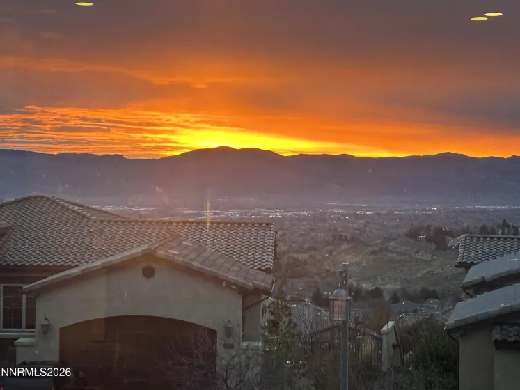 6240 Vista Montagna, Reno, Nevada 89519, 4 Bedrooms Bedrooms, ,4 BathroomsBathrooms,Residential,Residential,Vista Montagna,0,260009853