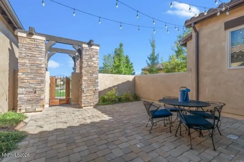 6240 Vista Montagna, Reno, Nevada 89519, 4 Bedrooms Bedrooms, ,4 BathroomsBathrooms,Residential,Residential,Vista Montagna,0,260009853