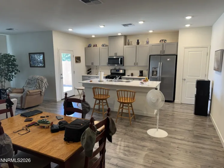 818 Karry, Fallon, Nevada 89406, 3 Bedrooms Bedrooms, ,2 BathroomsBathrooms,Residential,Residential,Karry,0,260009858