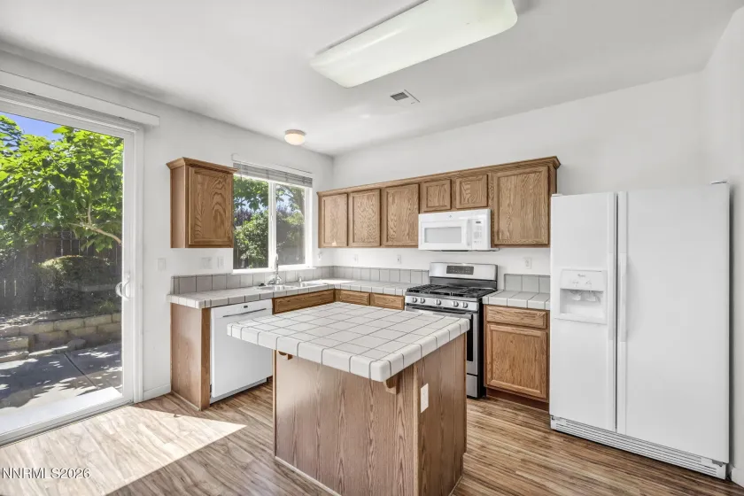 307 Torrey Pines, Dayton, Nevada 89403, 4 Bedrooms Bedrooms, ,2 BathroomsBathrooms,Residential,Residential,Torrey Pines,0,260009859