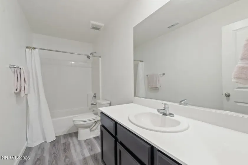 643 Osino, Reno, Nevada 89506, 4 Bedrooms Bedrooms, ,2 BathroomsBathrooms,Residential,Residential,Osino,0,260009866