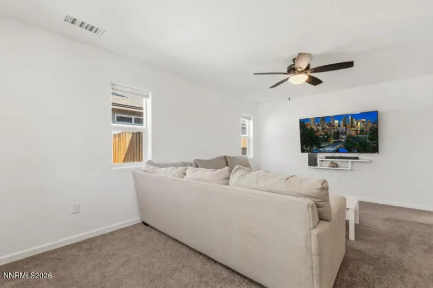 643 Osino, Reno, Nevada 89506, 4 Bedrooms Bedrooms, ,2 BathroomsBathrooms,Residential,Residential,Osino,0,260009866