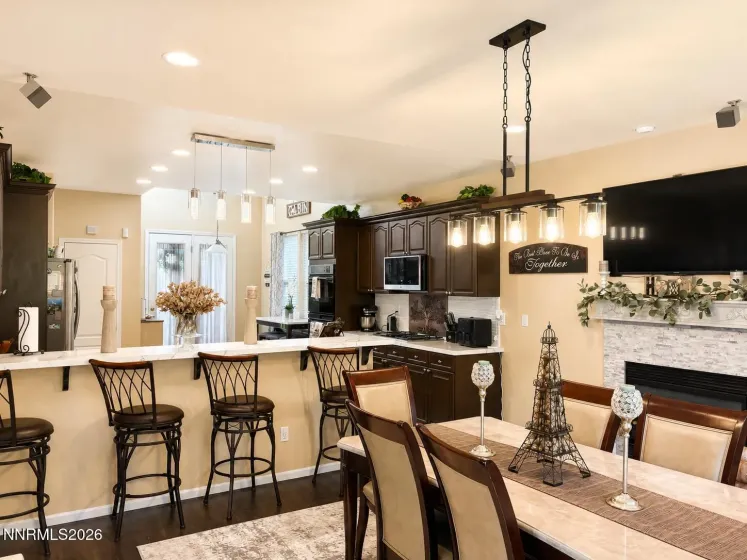 3227 Ten Mile, Sparks, Nevada 89436, 4 Bedrooms Bedrooms, ,4 BathroomsBathrooms,Residential,Residential,Ten Mile,0,260009868
