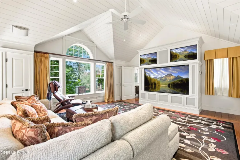 1960 Glenbrook, Glenbrook, Nevada 89413, 6 Bedrooms Bedrooms, ,9 BathroomsBathrooms,Residential,Residential,Glenbrook,0,260009870