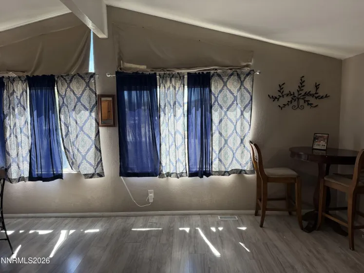 3406 Black Mountain, Tonopah, Nevada 89049, 2 Bedrooms Bedrooms, ,2 BathroomsBathrooms,Residential,Residential,Black Mountain,0,260009871