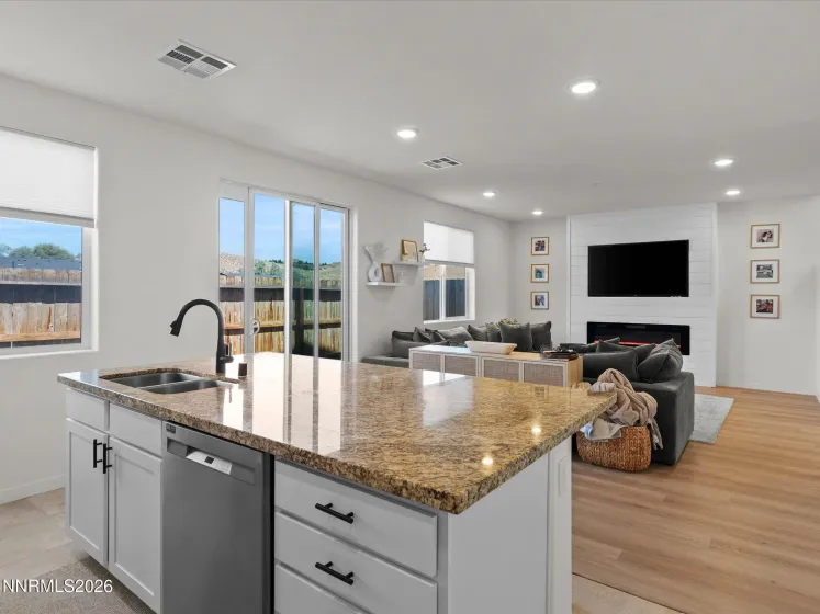 4692 Falcon Rock, Sun Valley, Nevada 89433, 3 Bedrooms Bedrooms, ,3 BathroomsBathrooms,Residential,Residential,Falcon Rock,0,260009874