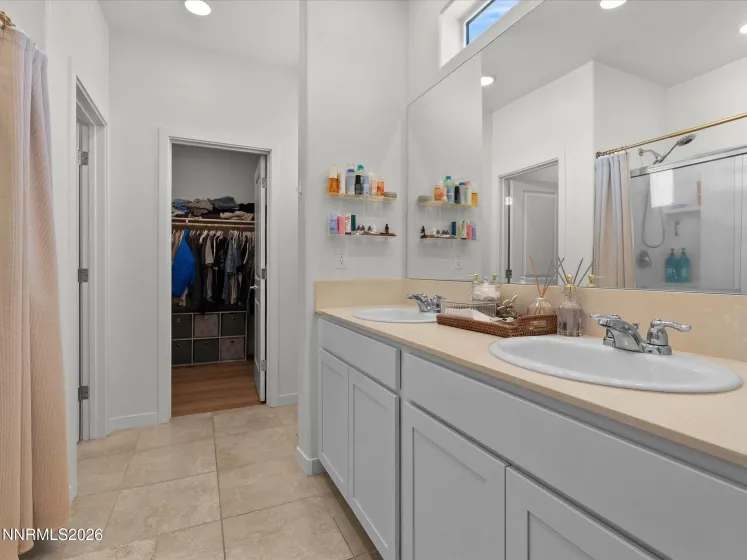 4692 Falcon Rock, Sun Valley, Nevada 89433, 3 Bedrooms Bedrooms, ,3 BathroomsBathrooms,Residential,Residential,Falcon Rock,0,260009874