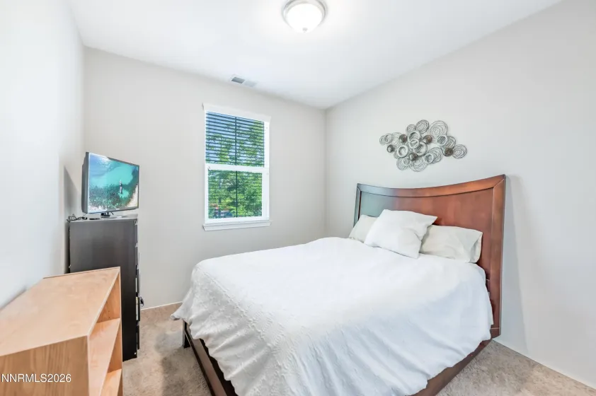 1033 Crown View, Reno, Nevada 89523, 3 Bedrooms Bedrooms, ,3 BathroomsBathrooms,Residential,Residential,Crown View,0,260009877