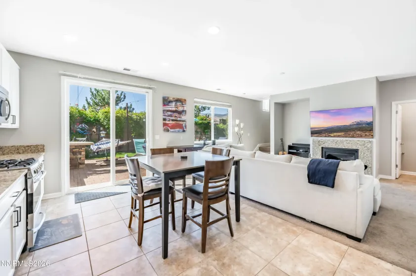 1033 Crown View, Reno, Nevada 89523, 3 Bedrooms Bedrooms, ,3 BathroomsBathrooms,Residential,Residential,Crown View,0,260009877