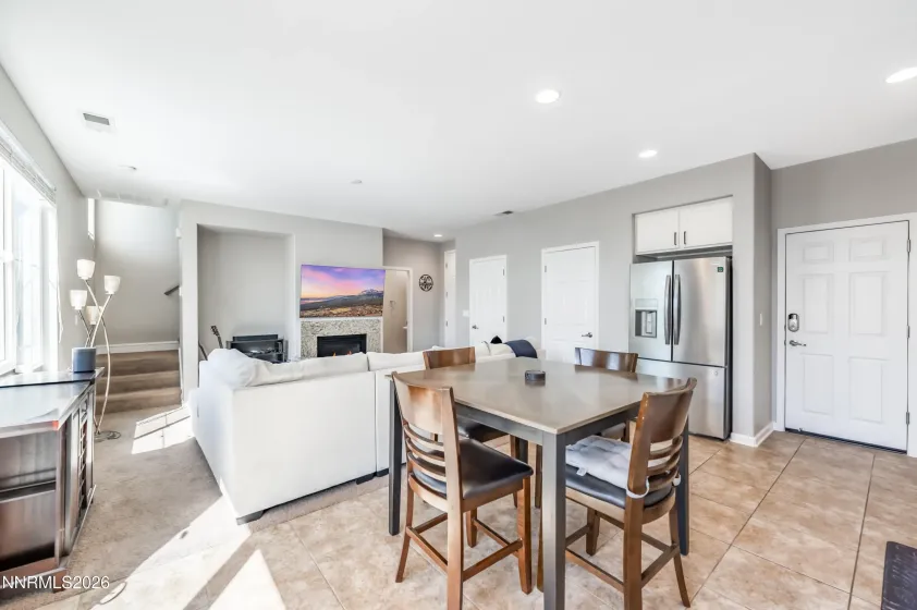 1033 Crown View, Reno, Nevada 89523, 3 Bedrooms Bedrooms, ,3 BathroomsBathrooms,Residential,Residential,Crown View,0,260009877