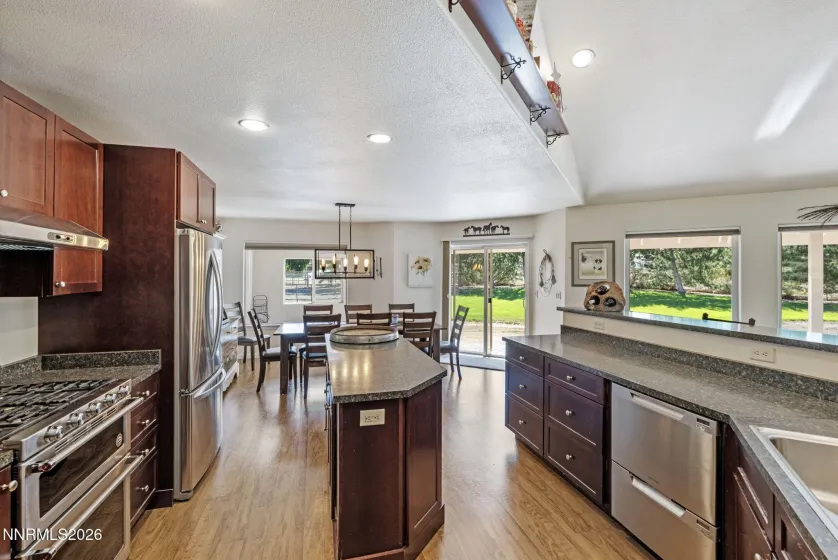 285 Kitts, Reno, Nevada 89521, 3 Bedrooms Bedrooms, ,3 BathroomsBathrooms,Residential,Residential,Kitts,0,260009878