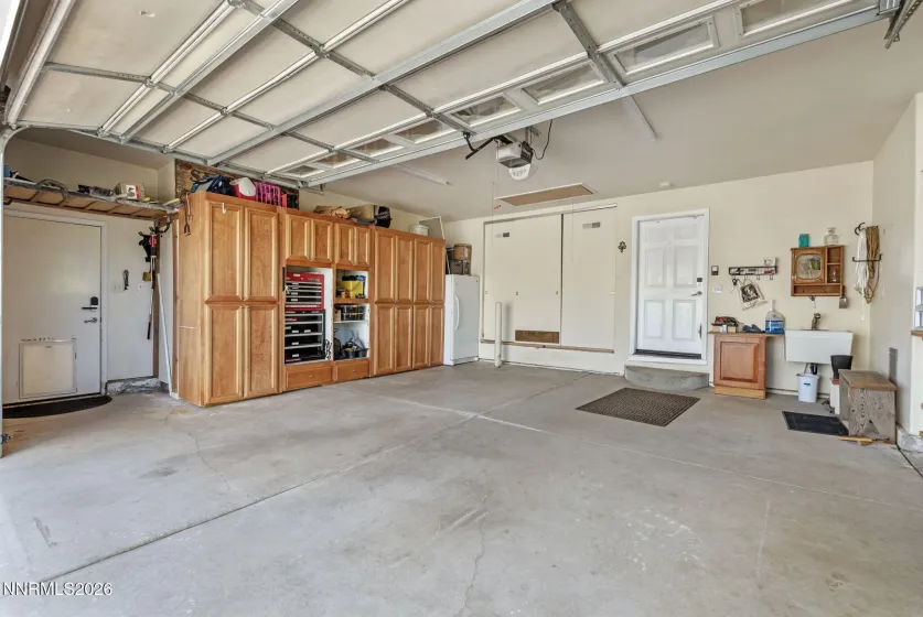 285 Kitts, Reno, Nevada 89521, 3 Bedrooms Bedrooms, ,3 BathroomsBathrooms,Residential,Residential,Kitts,0,260009878