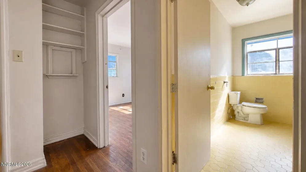 710 University, Reno, Nevada 89503, 4 Bedrooms Bedrooms, ,2 BathroomsBathrooms,Residential,Residential,University,0,260009886